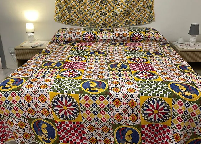 A Piedi Scalzi Sullo Stretto 2 度假居 *