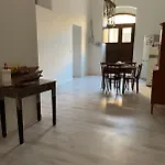 בית נופש A Piedi Scalzi Sullo Stretto 2 רג'יו די קאלאבריה