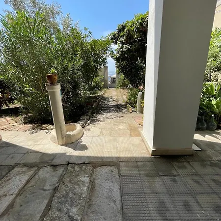 Holiday home A Piedi Scalzi Sullo Stretto 2