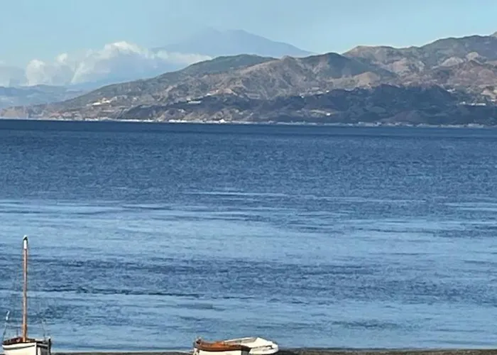 A Piedi Scalzi Sullo Stretto 2 Nyaraló Reggio di Calabria
