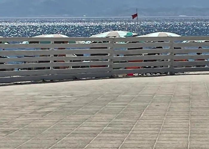 Nyaraló A Piedi Scalzi Sullo Stretto 2 *