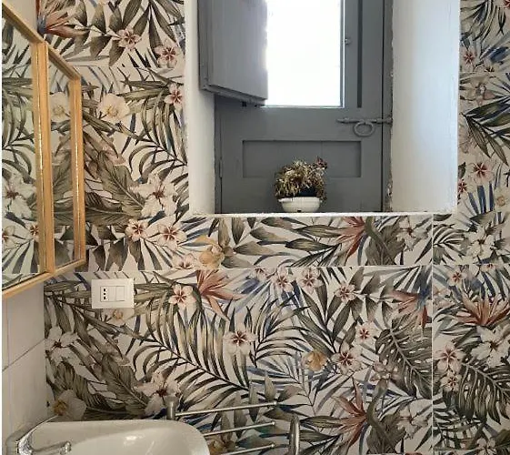 A Piedi Scalzi Sullo Stretto 2 * Reggio di Calabria